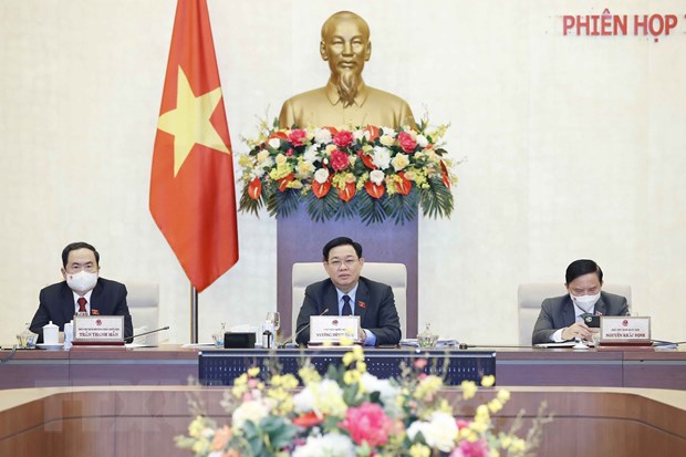 សម័យប្រជុំលើកទី១០ នៃគណៈកម្មាធិការអចិន្ត្រៃយ៍រដ្ឋសភានីតិកាលទី១៤ បានប្រព្រឹត្តទៅចាប់ពីថ្ងៃទី ១៤ ដល់ថ្ងៃទី២៦ ខែមេសា