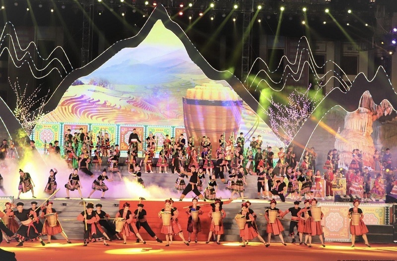 សប្តាហ៍​ទេសចរណ៍​និង​វប្បធម៌​ខេត្ត​ Lai Chau ឆ្នាំ​២០២២ ជា​មួយ​សកម្ម​ភាព​ដ៏​មាន​អត្ថន៍យ​ជា​ច្រើន​