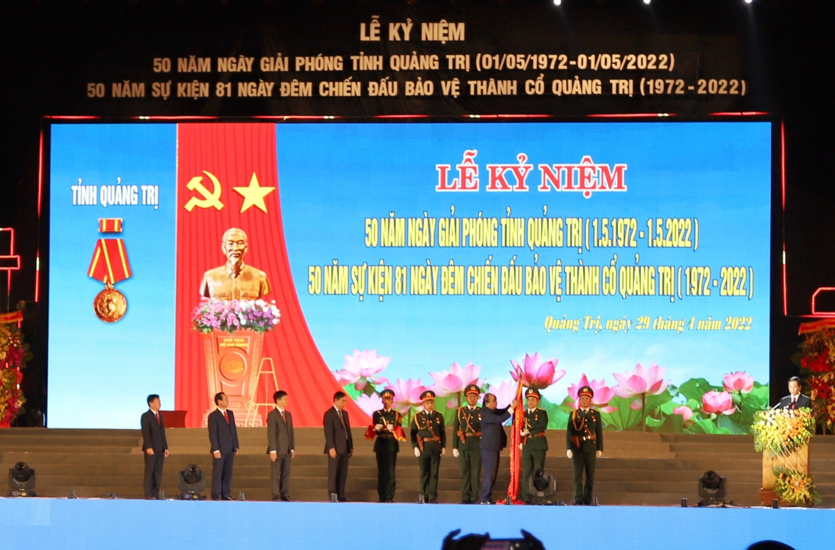 ប្រធានរដ្ឋវៀតណាមលោក Nguyen Xuan Phuc អញ្ជើញចូលរួមពិធីរំលឹកខួបលើកទី ៥០ ទិវារំដោះខេត្ត Quang Tri