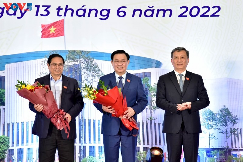 ថ្នាក់ដឹកនាំបក្ស រដ្ឋ និងរដ្ឋសភាជួបជាមួយសមាជិករដ្ឋសភាដែលជាអ្នកវិទ្យាសាស្ត្រ