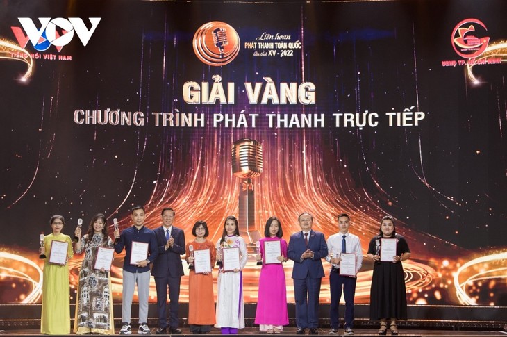 បិទមហោស្រពផ្សាយសម្លេងជាតិលើកទី១៥៖ កំណត់ត្រាជាច្រើនត្រូវបានកំណត់