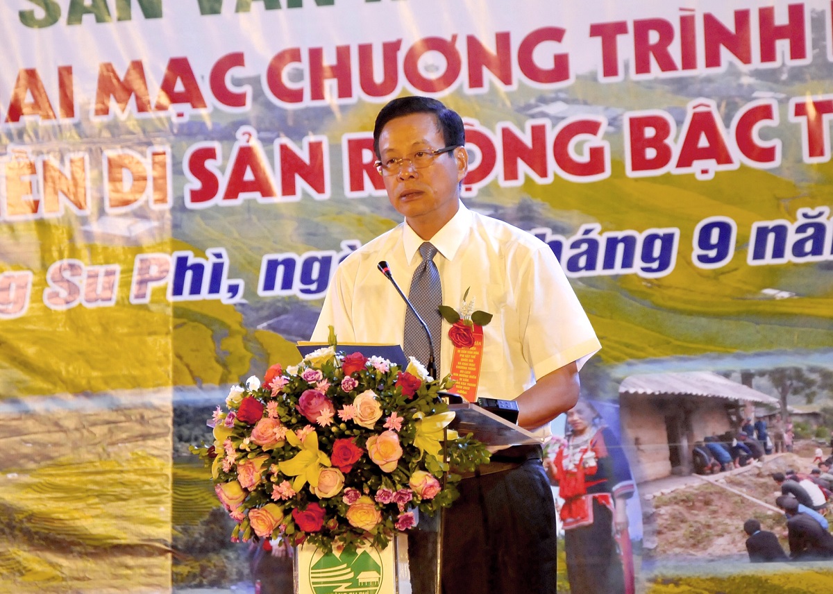ពិធីបើកកម្មវិធី “ទេសចរណ៍តាមរយៈតំបន់បេតិកភណ្ឌវាលស្រែជម្រាលភ្នំ Hoang Su Phi” ឆ្នាំ ២០២២