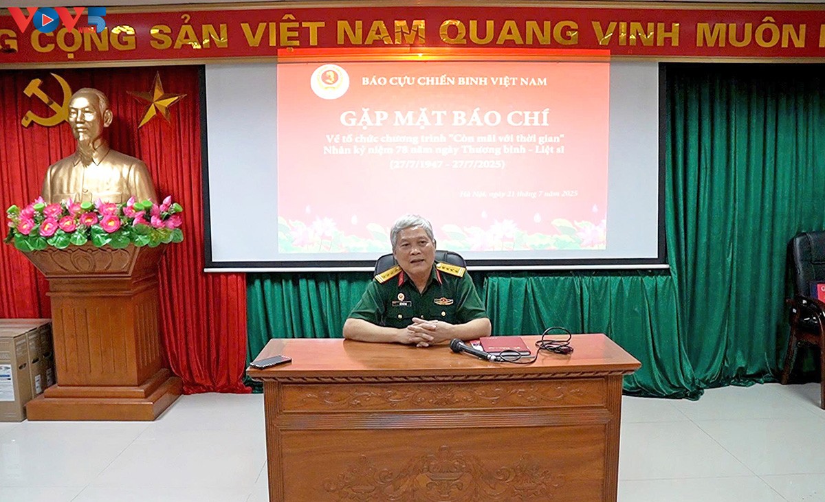 កម្មវិធីជួបប្រាស្រ័យសិល្បៈ “នៅជារៀងរហូតជាមួយពេលវេលា” តបស្នងសង់គុណវីរៈជន យុទ្ធជនពលីនិងយុទ្ធជនពិការ