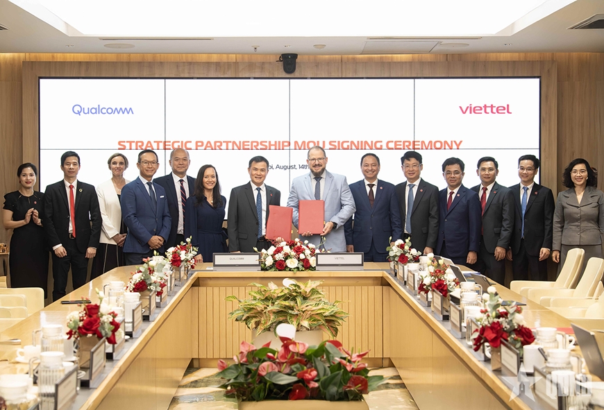 Viettel និង Qualcomm ចុះហត្ថលេខាលើកិច្ចព្រមព្រៀងនាំវៀតណាមក្លាយជាមជ្ឈមណ្ឌលស្រាវជ្រាវនិងអភិវឌ្ឍន៍បច្ចេកវិទ្យាដ៏សំខាន់របស់ពិភពលោក