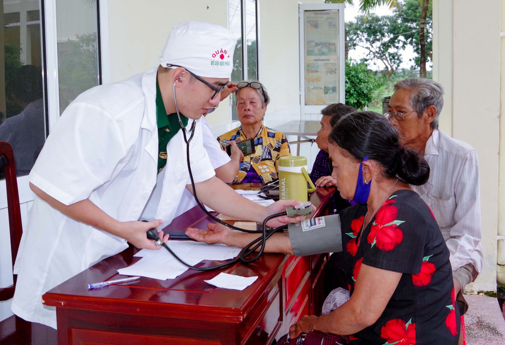 ថែទាំដល់ជនរួមជាតិខ្មែរ ក្នុងឱកាសបុណ្យសែនដូនតា