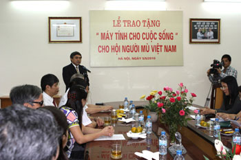 ເພີ່ມທະວີການຮ່ວມມືລະຫວ່າງສະມາຄົມຄົນຕາບອດຫວຽດນາມແລະບັນດາອົງການບໍ່ຂຶ້ນກັບລັດຖະບານ