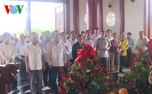 ນ້ຳໃຈສາມັກຄີແບບພິເສດຫວຽດນາມ-ລາວ