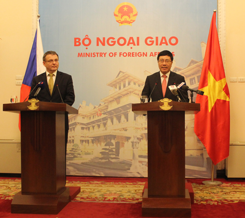 ຫວຽດນາມແລະເຊັກໂກຖືເປັນສຳຄັນການພັດທະນາສາຍພົວພັນມິດຕະພາບທີ່ເປັນມູນເຊື້ອ