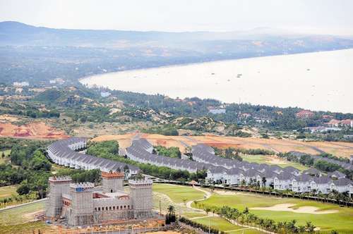 ນຳແຂວງບິ່ງທ້ວນກາຍເປັນສູນທ່ອງທ່ຽວແຫ່ງຊາດ