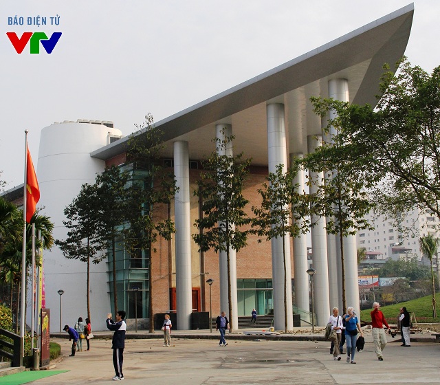 ຫໍພິພິທະພັນຊົນເຜົ່າວິທະຍາຫວຽດນາມຮັບຫລຽນໄຊແຮງງານຊັ້ນ1