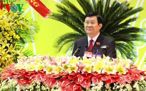 ປະທານປະເທດເຈືອງເຕີ໋ນຊາງເຂົ້າຮ່ວມແລະຊີ້ນຳກອງປະຊຸມໃຫຍ່ອົງຄະນະພັກແຂວງບິ່ງເຢືອງ