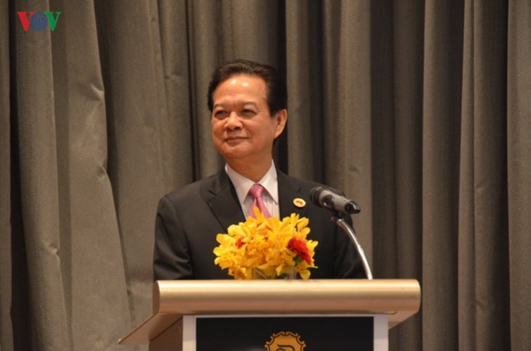 ຈັດຕັ້ງເວທີປາໄສຄູ່ຮ່ວມມືພັດທະນາປີ2015