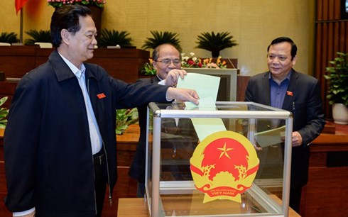 ສະພາແຫ່ງຊາດປຶກສາຫາລືວຽກງານບຸກຄະລາກອນສະພາເລືອກຕັ້ງແຫ່ງຊາດແລະວຽກງານນິຕິບັນຍັດ