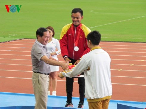 ຄະນະນັກກິລາພິການຫວຽດນາມຄ້ວາໄດ້15ຫຼຽນຄຳASEANParaGames8