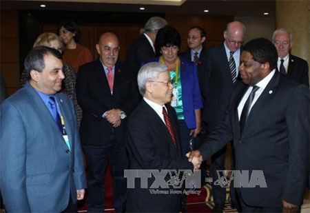 Генсекретарь ЦК КПВ Нгуен Фу Чонг принял председателя Межпарламентского союза