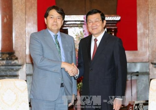 Президент СРВ принял министра сельского хозяйства, лесных угодий и рыбного промысла Японии