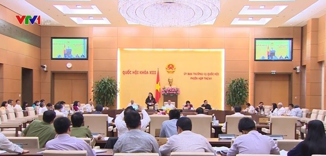 ПК НС СРВ рассмотрел постановление об использовании медицинского оборудования