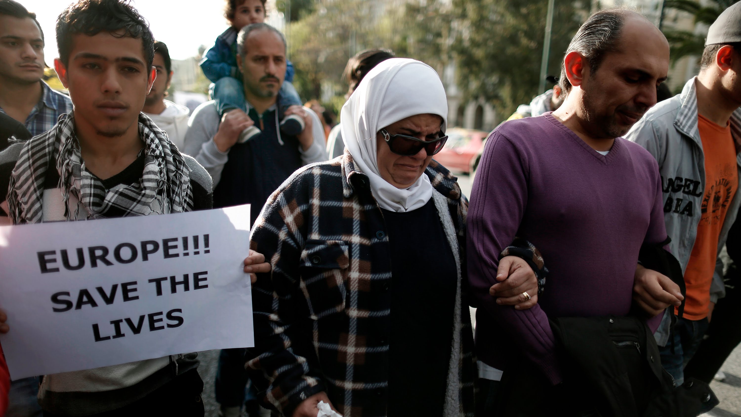 Число мигрантов в Европе непрерывно растёт