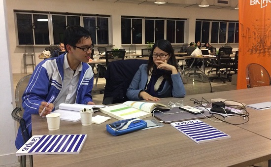 Необходимо поощрять стартапы среди студентов