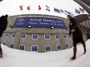 ฟอรั่มเศรษฐกิจโลกเดวอส2012 ได้เน้นหารือเกี่ยวกับอนาคตของสกุลเงินยูโร