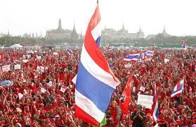 ไทยส่งเสริมการรักษาความปลอดภัยก่อนการชุมนุมของกลุ่มคนเสื้อแดง
