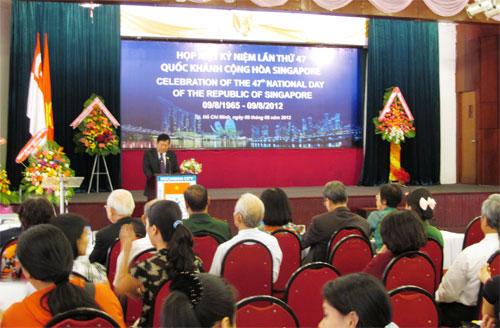 นครโฮจิมินห์ จัดพิธีรำลึกครบรอบ๔๗ปีวันชาติสาธารณรัฐสิงคโปร์