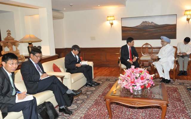 นายกรัฐมนตรีอินเดียให้การต้อนรับรัฐมนตรีว่าการกระทรวงการต่างประเทศเวียดนาม