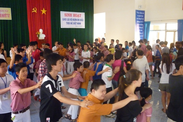 การพบปะสังสรรค์ค่ายฤดูร้อนเวียดนามปี๒๐๑๓