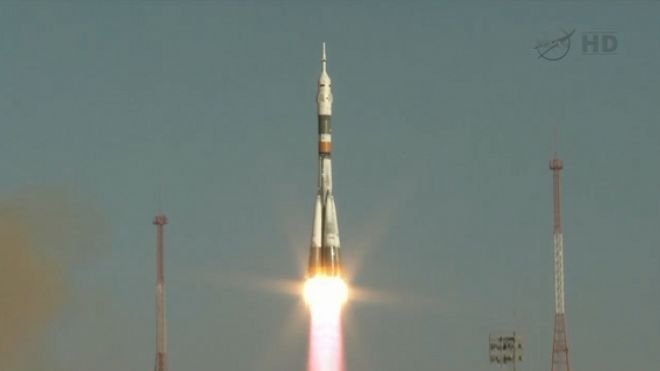 รัสเซียประสบความสำเร็จในการส่งยานอวกาศโซยุซทีเอ็มเอ-๑๐ เอ็ม