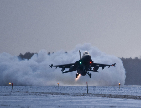 สหรัฐทำการสอบสวนการผลิตอุปกรณ์เซ็นเซอร์สำหรับเครื่องบินขับไล่เอฟ-35ในประเทศจีน