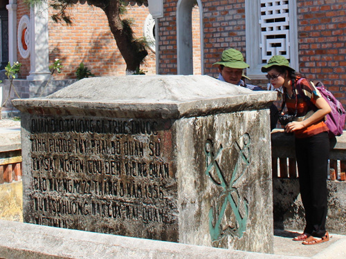 การรับรองป้ายยืนยันอธิปไตยในหมู่เกาะเจื่องซาเป็นโบราณสถานระดับชาติ