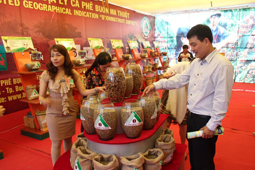 เปิดงานนิทรรศการนานาชาติเกี่ยวกับสิ่งบ่งชี้ทางภูมิศาสตร์ปี๒๐๑๔