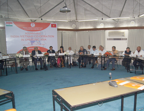 การประชุมโต๊ะกลมเกี่ยวกับความสัมพันธ์ระหว่างอินเดียกับเวียดนามในกรุงนิวเดลี