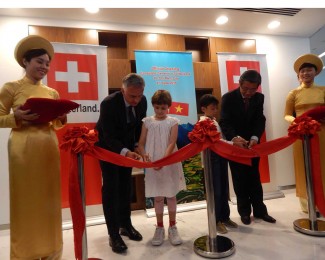เปิดสถานกงสุลใหญ่สวิสเซอร์แลนด์ประจำนครโฮจิมินห์