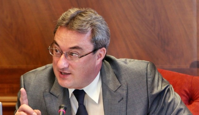 รัสเซียจับกุมตัวประธานาธิบดีและรองประธานาธิบดีสาธารณรัฐโคมิ