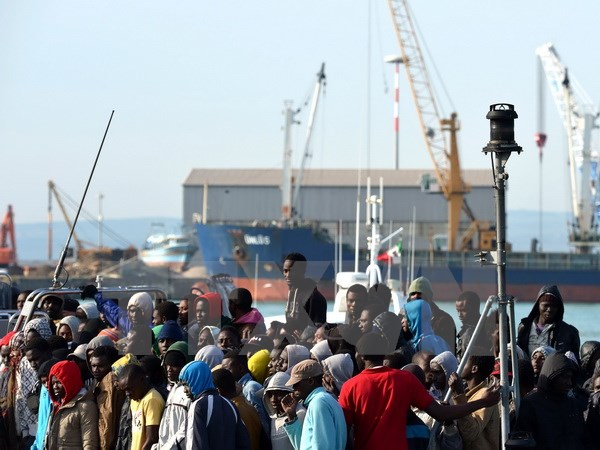 อีพีเรียกร้องให้ประเทศสมาชิกอียูจัดระเบียบผู้อพยพ