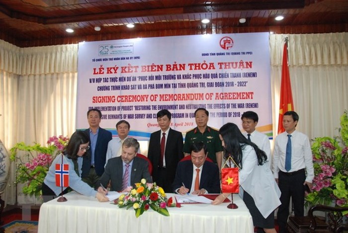 นอร์เวย์ให้ความช่วยเหลือด้านการเงินให้แก่จังหวัดกว๋างจิในการแก้ไขผลเสียหายจากกับระเบิด