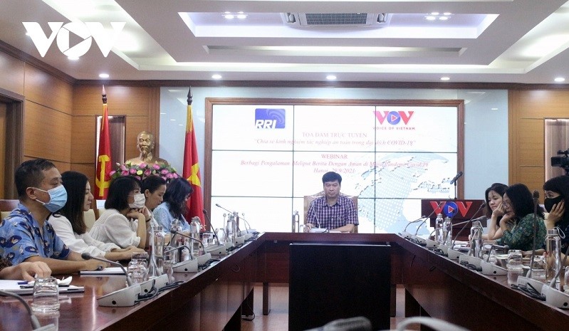 การเสวนา “แลกเปลี่ยนประสบการณ์ในการรายงานข่าวอย่างปลอดภัยท่ามกลางการแพร่ระบาดของโรคโควิด -19”