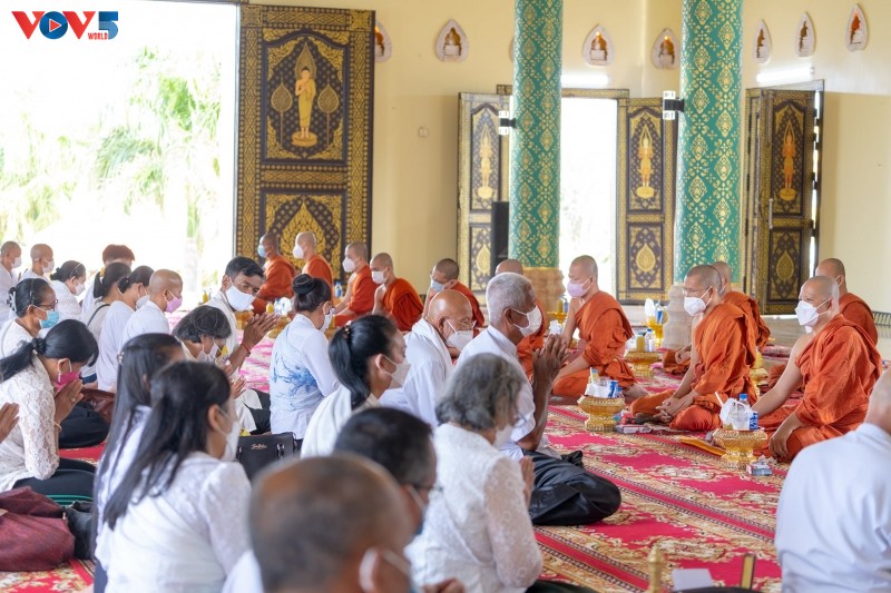 นายกรัฐมนตรี ฮุนเซน: เทศกาลประชุมแบนเป็นตัวชี้วัดให้แก่แผนการฟื้นฟูกิจกรรมต่างๆในทั่วประเทศ