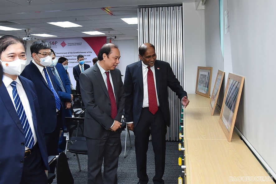 รำลึกครบรอบ 20 ปีศูนย์ฝึกอบรมเวียดนาม-สิงคโปร์