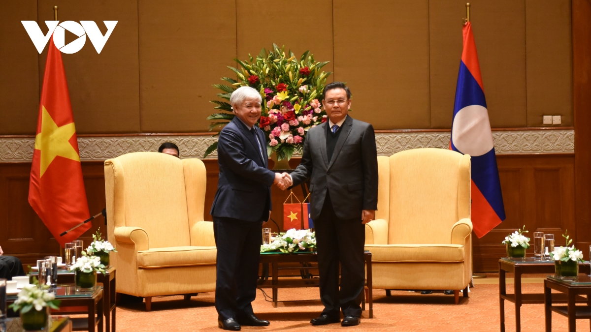 ขยายการพบปะสังสรรค์ระดับประชาชนเวียดนาม-ลาว