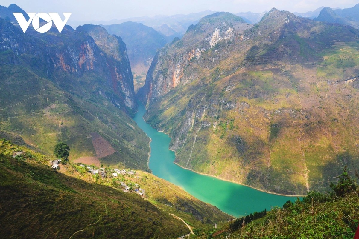 จังหวัดห่ายางติดอันดับที่ 10 ในจำนวนสถานที่ท่องเที่ยว 44 แห่งที่สวยที่สุดในโลก