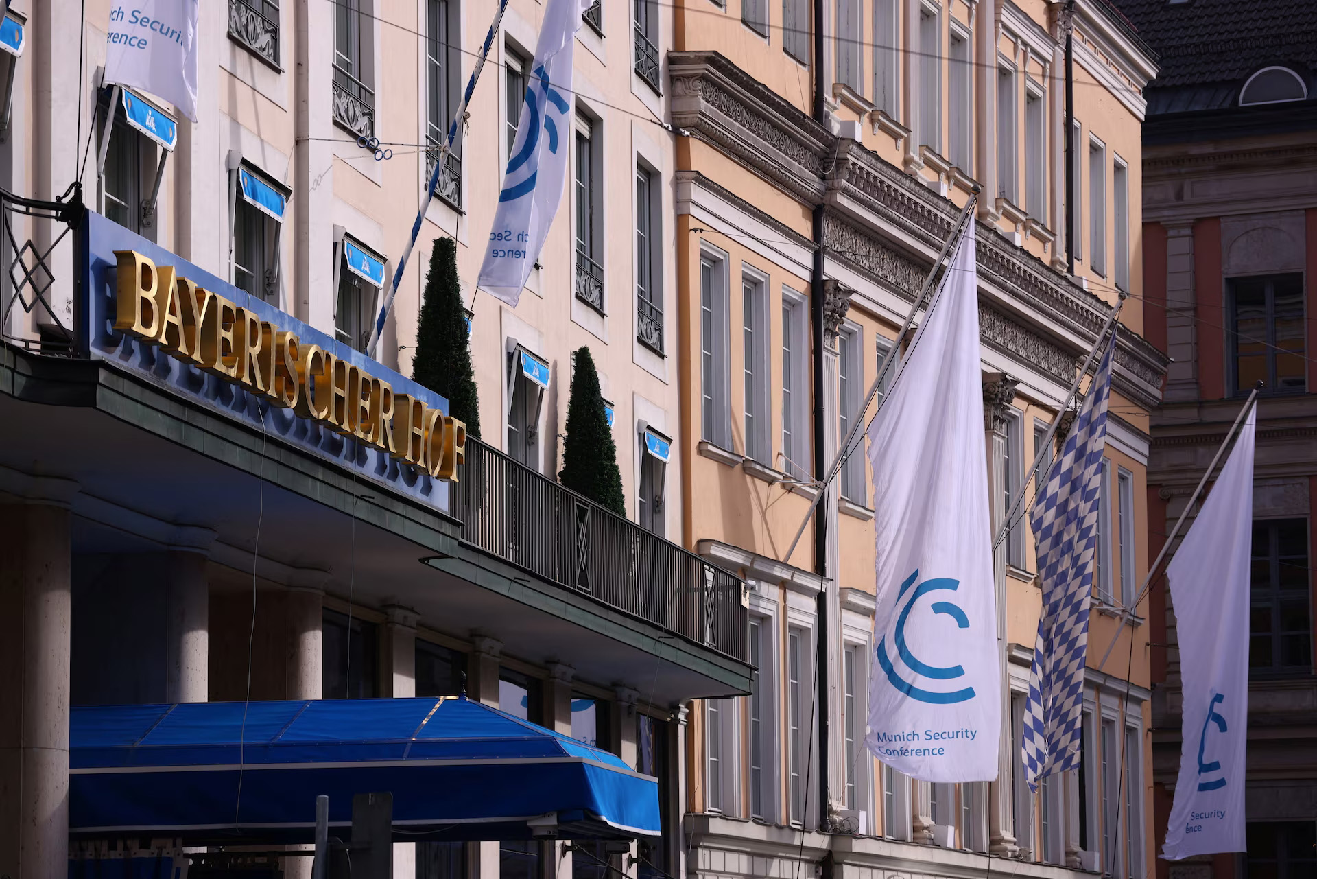 การประชุมความมั่นคงมิวนิก ระเบียบการใหม่สำหรับการสนทนาข้ามมหาสมุทรแอตแลนติก