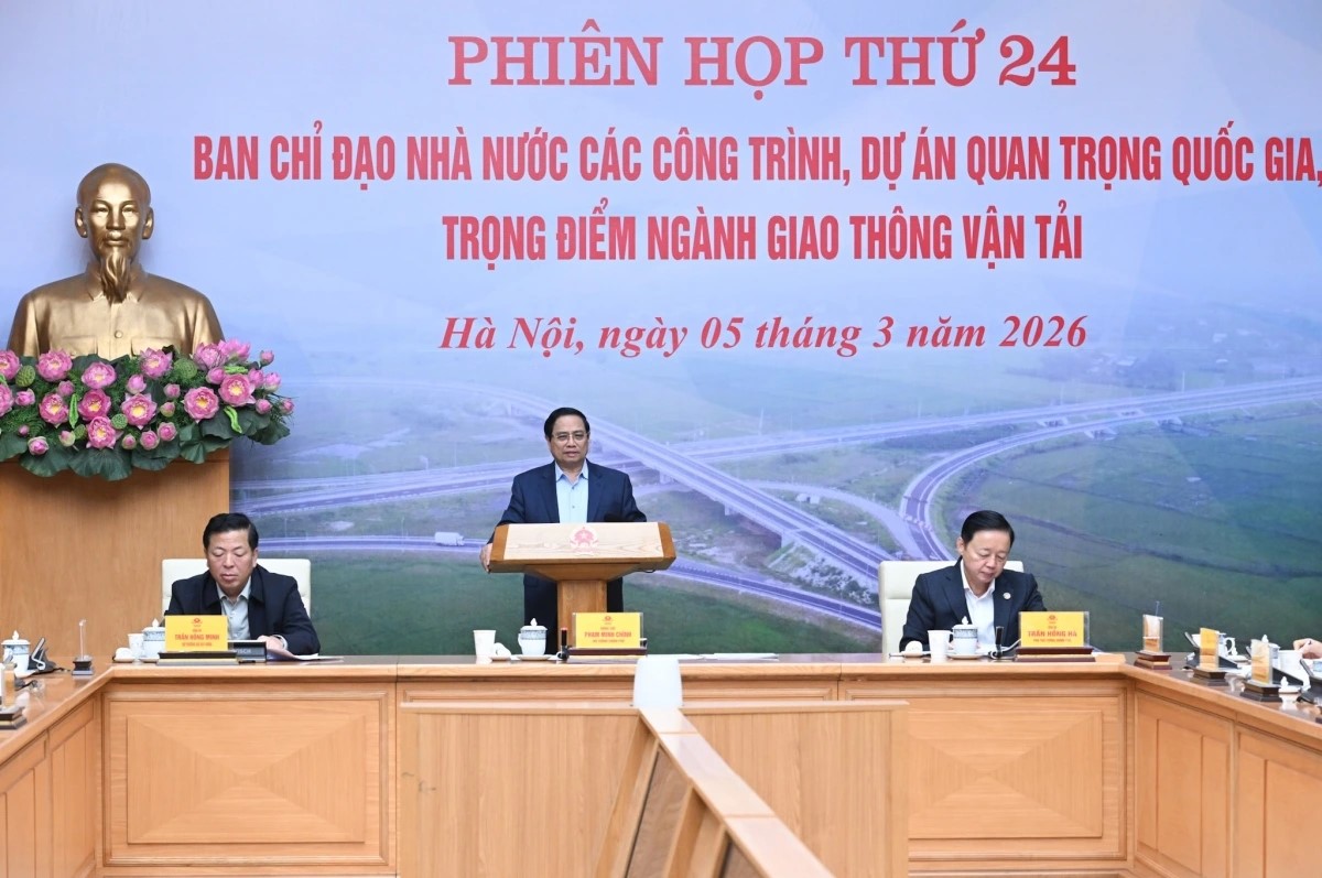 นายกรัฐมนตรี ฝ่ามมิงชิ้ง เป็นประธานการประชุมครั้งที่ 24 เกี่ยวกับกิจการและโครงการสำคัญระดับชาติ