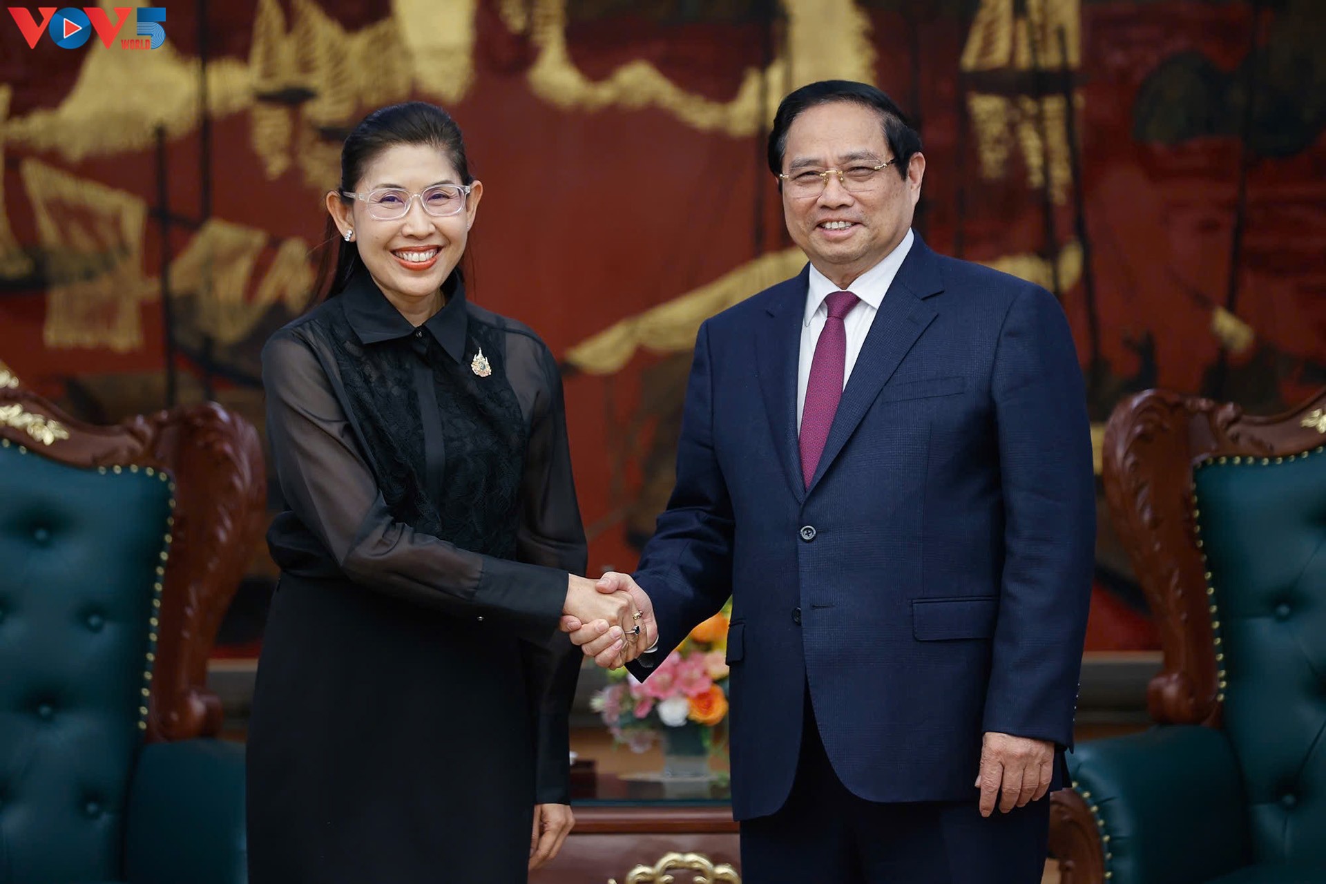 ผลักดันความสัมพันธ์หุ้นส่วนยุทธศาสตร์รอบด้านระหว่างเวียดนามกับไทย