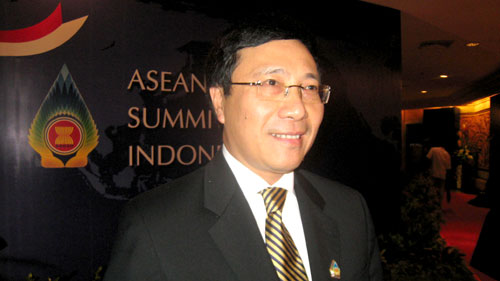 เวียดนามมีส่วนร่วมที่เข้มแข็งต่อการประชุมอาเซียนซัมมิต19