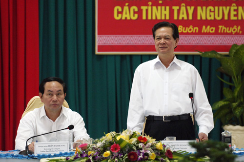 นายกฯเข้าร่วมพิธีรำลึก10ปีวันจัดตั้งคณะกรรมการชี้นำการพัฒนาเขตเตยเงวียน