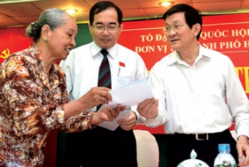 ประธานประเทศลงพื้นที่พบปะกับผู้มีสิทธิ์เลือกตั้งเขต4นครโฮจิมินห์