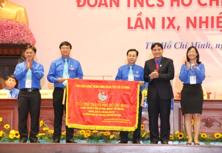 เปิดการประชุมใหญ่กองเยาวชนแห่งนครโฮจิมินห์