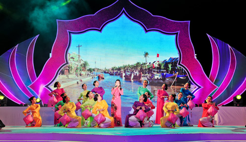 นครโฮจิมินห์เชิดชูเครื่องหมายดีเด่นด้านการท่องเที่ยว